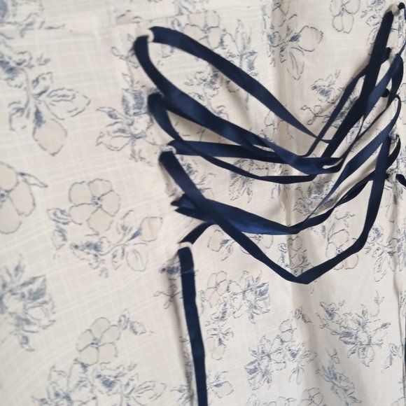 Floral sleeveless tunic top, size S - Picture 5 of 9